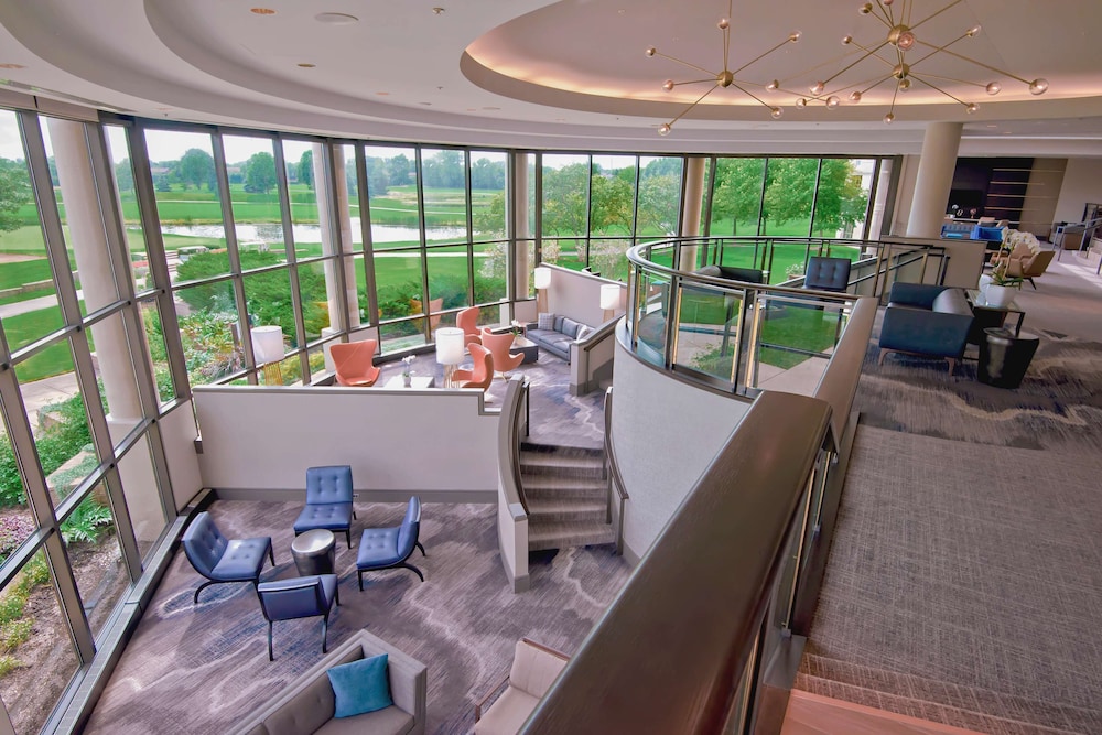 Hilton Chicago Oak Brook Hills Resort & Conference Center - photo 3
