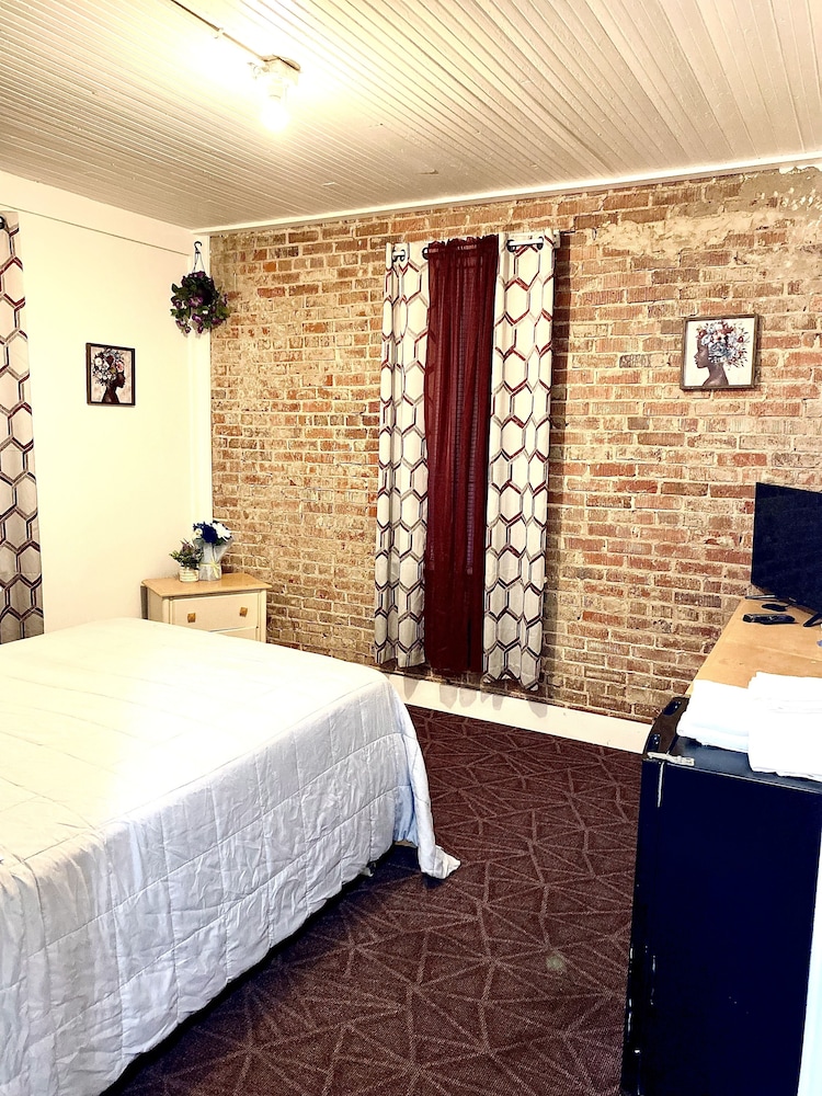Bella's Boutique Hotel - photo 43