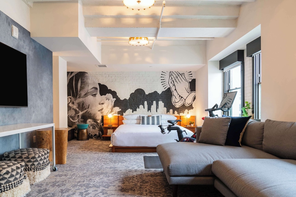 The Wayfarer Downtown LA Tapestry Collection by Hilton - photo 26