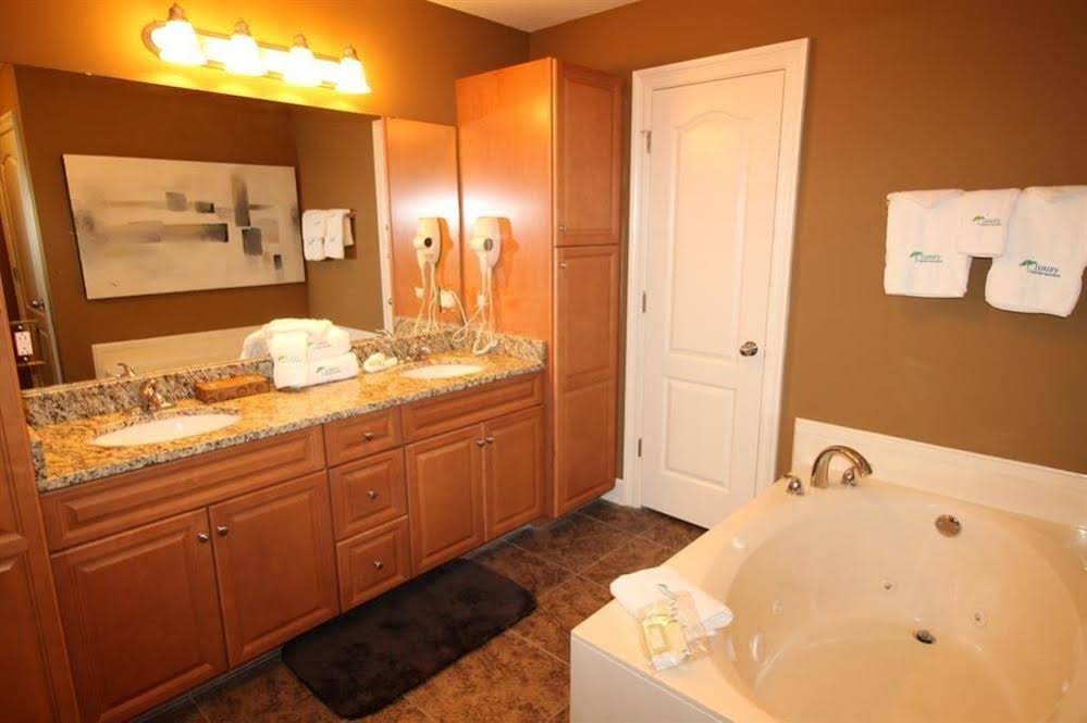 Phoenix West II by Luxury Coastal Vac. - photo 14