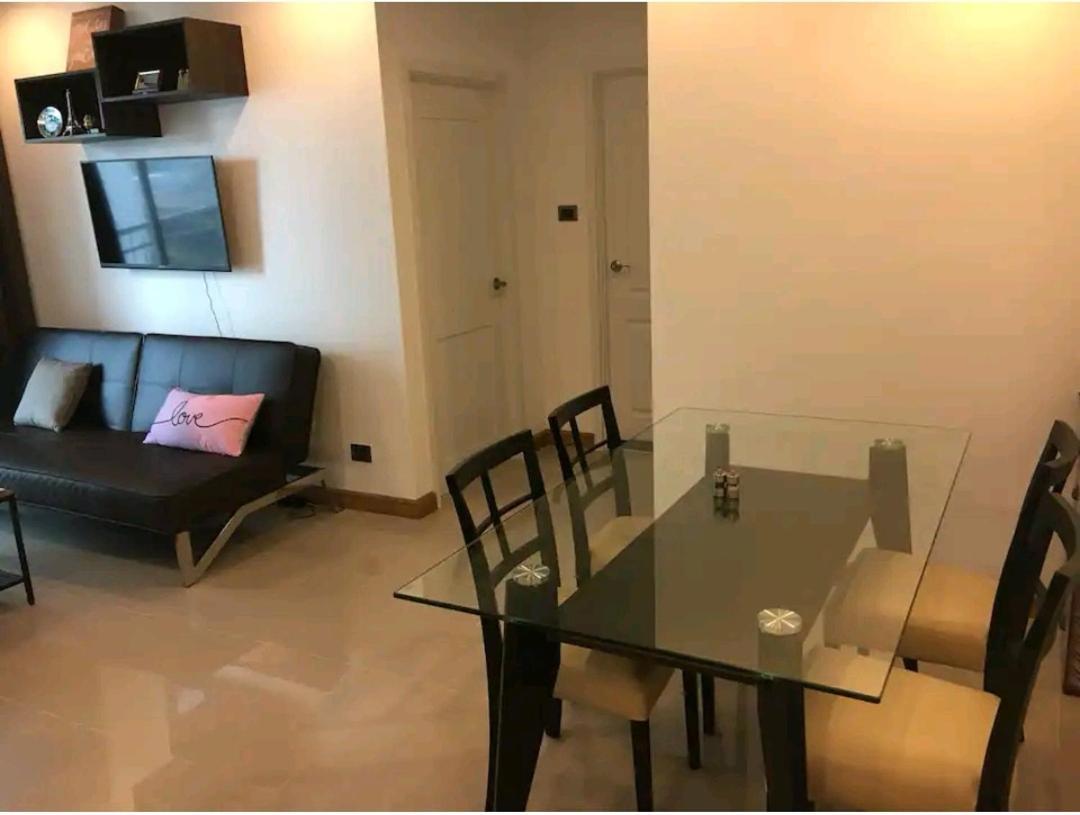 Gsuite Glamorous Apartment
