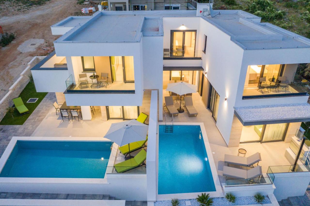 Luxury villas Joy — 4-Star Luxury Hotel in Novalja, Croatia