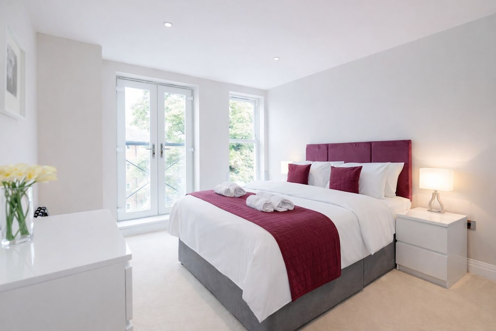 Roomspace Apartments Trinity House — Reigate — photo 5