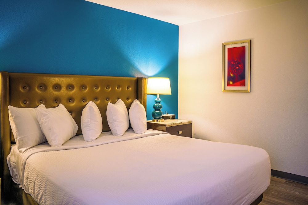 Inn at York - photo 14