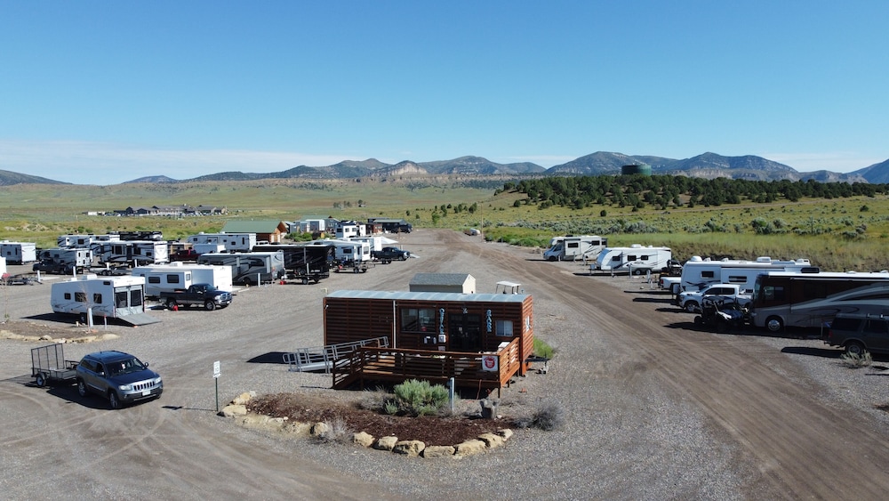 Trail and Hitch Tiny Home Hotel and RV - photo 90