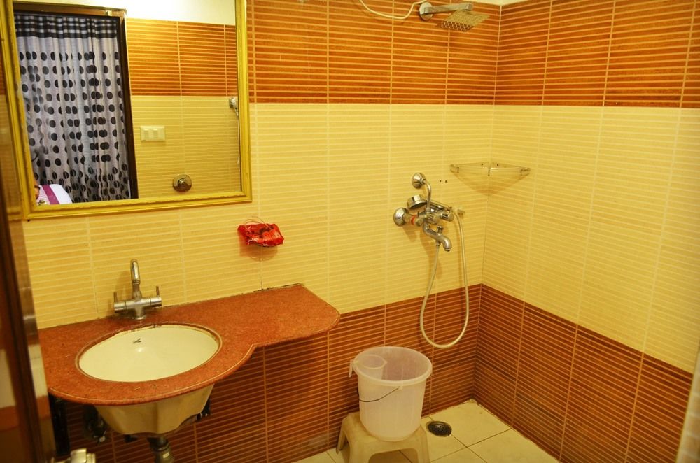OYO 3147 Hotel Mittaso
