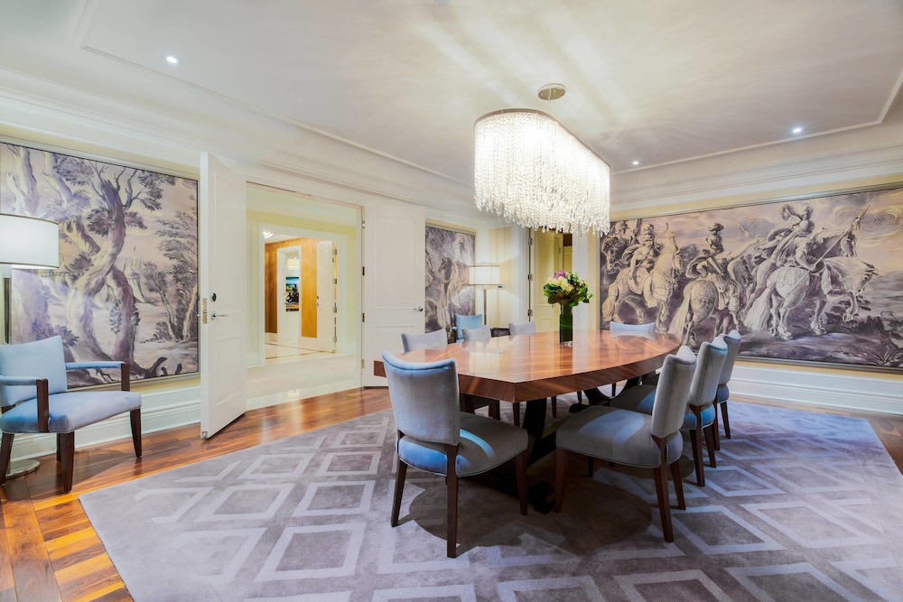 The Ritz Carlton Montreal photo 3