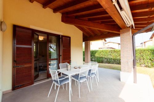 AnnaLand in Padenghe Sul Garda, Italy