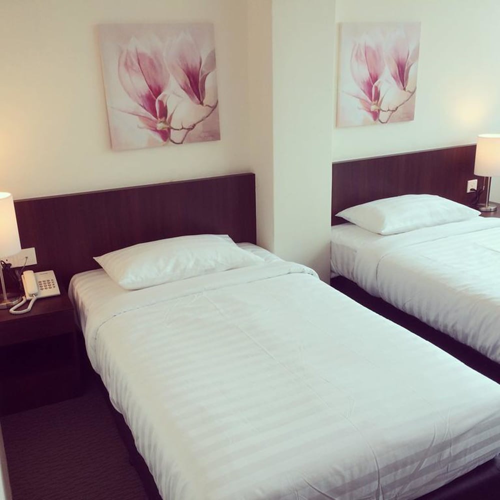 The View Hotel — Segamat — photo 5