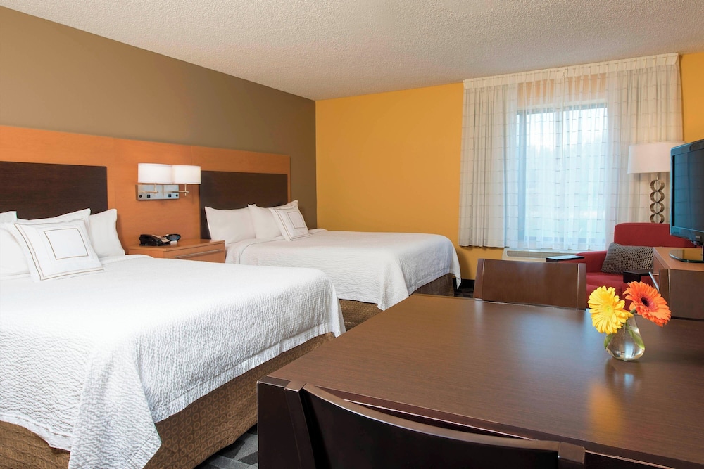 TownePlace Suites by Marriott Kalamazoo - photo 3