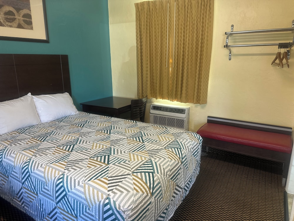 Tropical Palm Motel - photo 9
