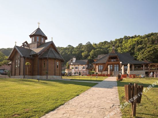 Etno Complex Vrdnicka Kula — Vrdnik — photo 2