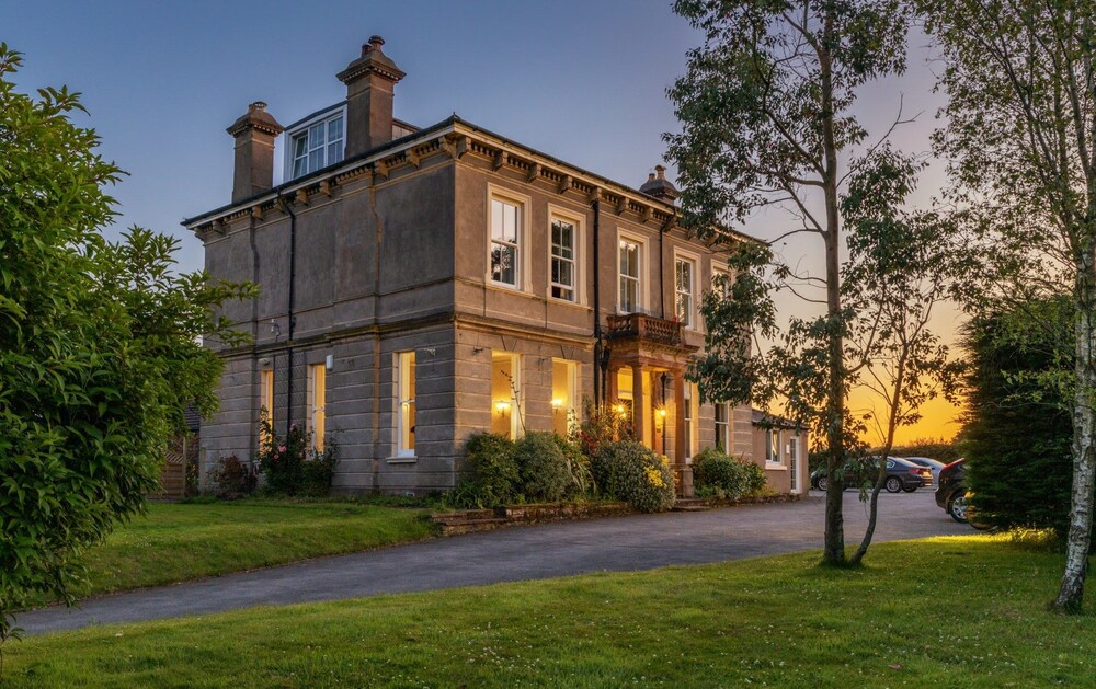 Westlakes Hotel and Restaurant in Seascale, United Kingdom