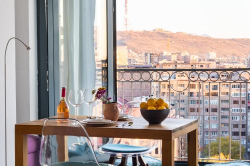 hotelise l Canvas Apartment — 4-Star Luxury Hotel in Yerevan, Armenia