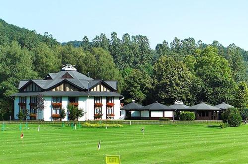 Landhotel Naafs Häuschen — Lohmar — photo 3