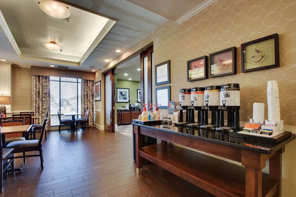 Hampton Inn Warner Robins - photo 41