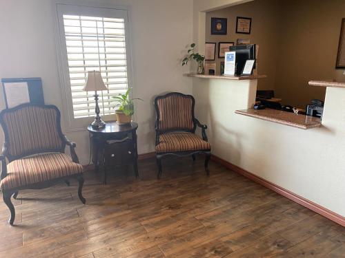 Southern Inn and Suites Yorktown - photo 15