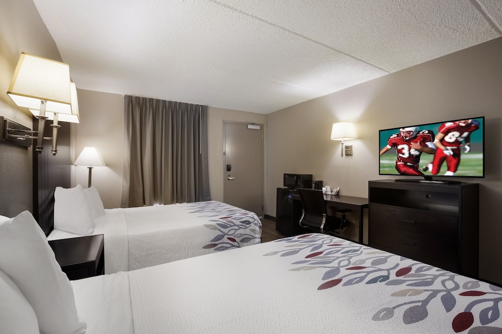 Red Roof Inn Atlanta Airport NE Conley - photo 12