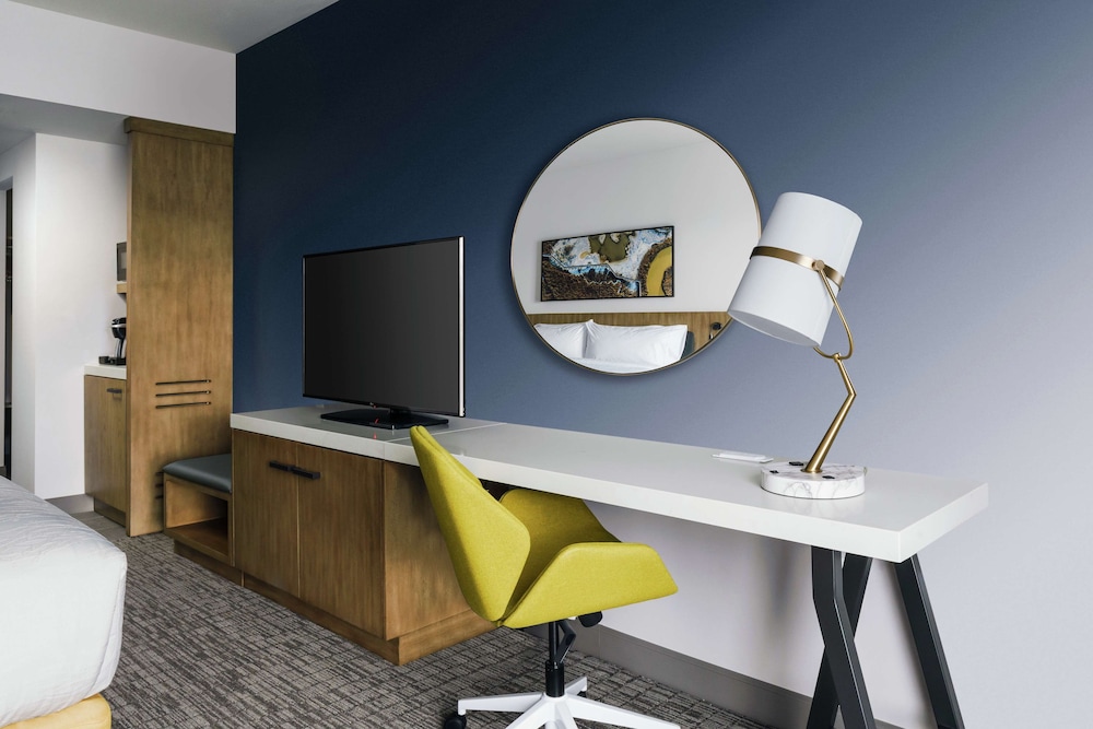 Hilton Garden Inn Sunnyvale - photo 8