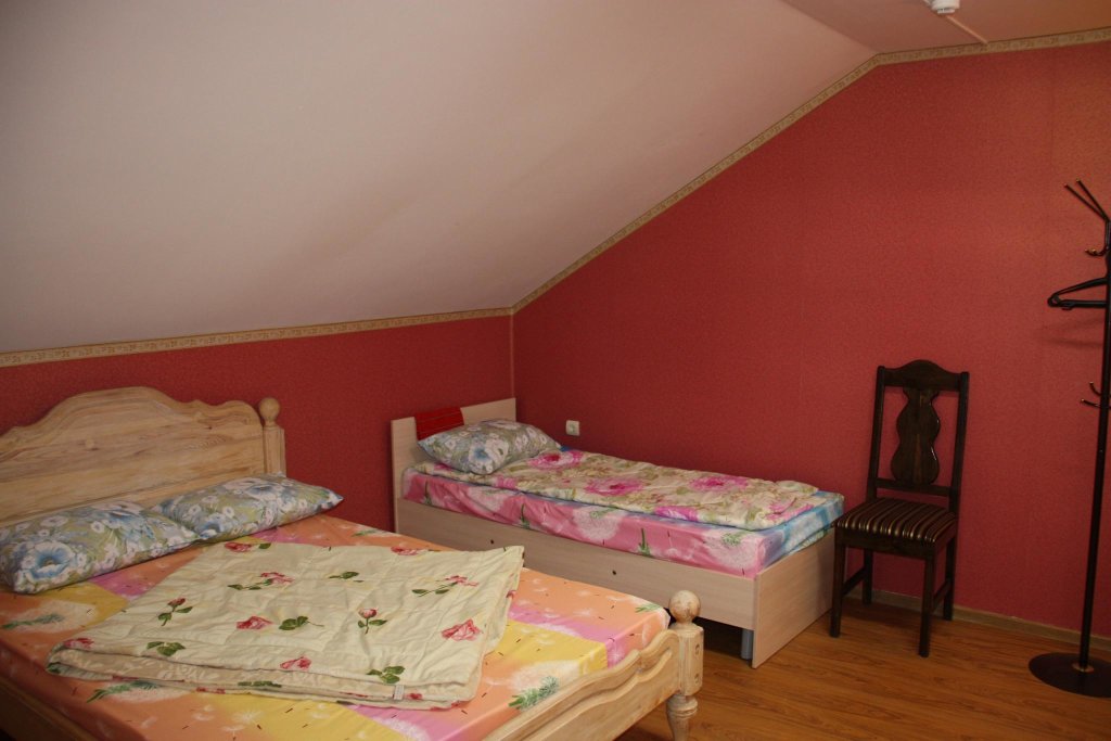 Pristan - carbon neutral hotel in Askino