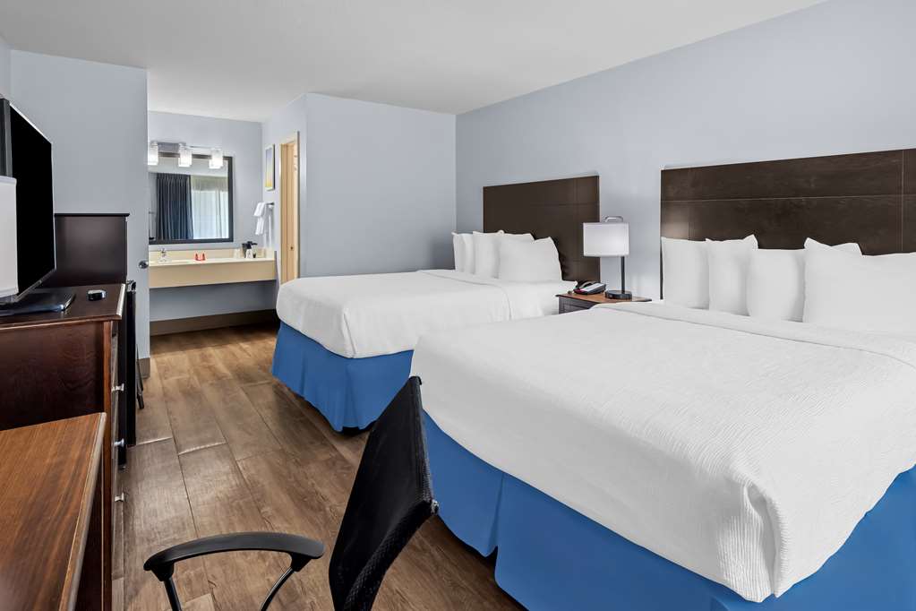 SureStay Plus by Best Western Beaumont - photo 7
