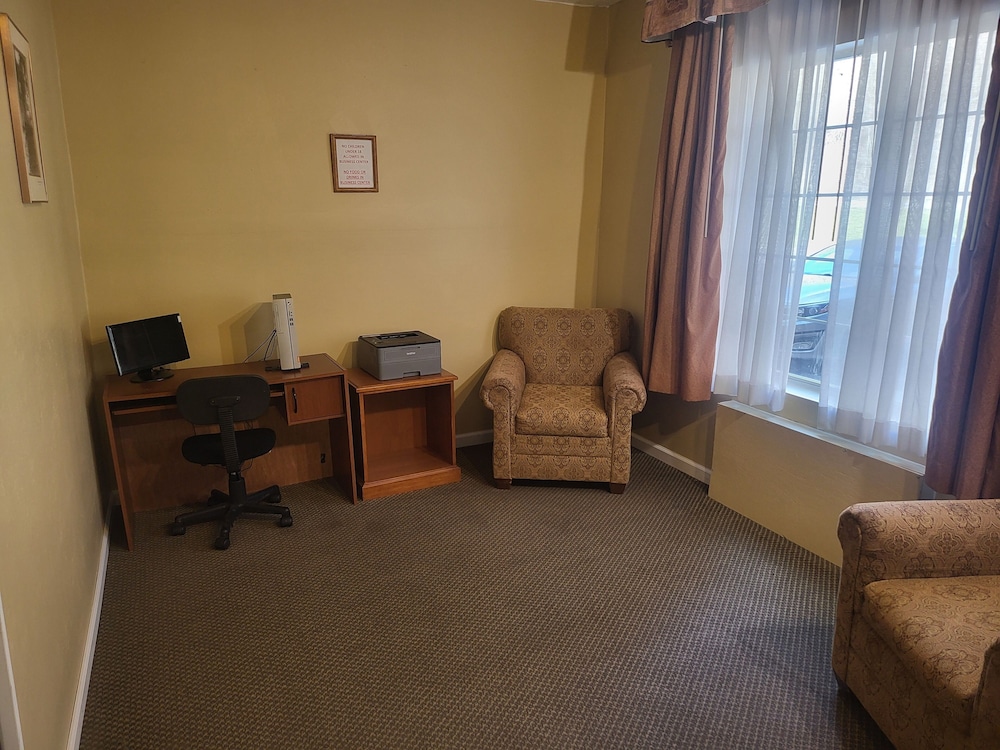 The Glenville Inn - photo 37