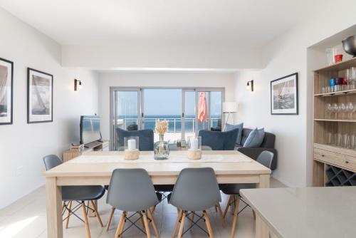 Pebble Beach 20 — 4-Star Luxury Hotel in Ballito, South Africa
