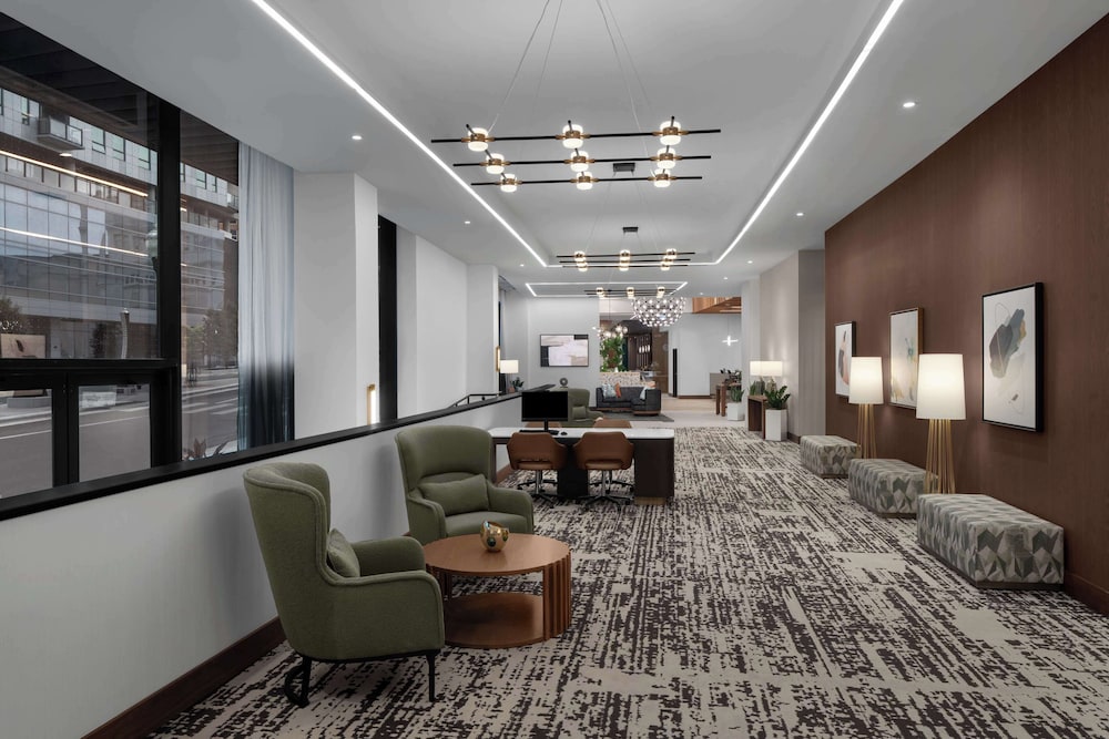 Embassy Suites by Hilton Madison Downtown - photo 28