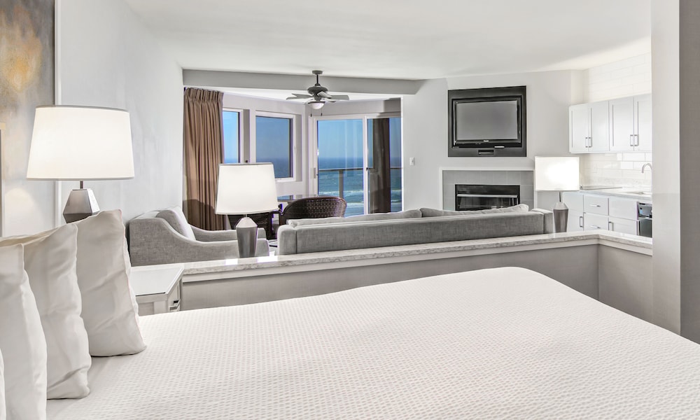 Hallmark Resort Newport - photo 29