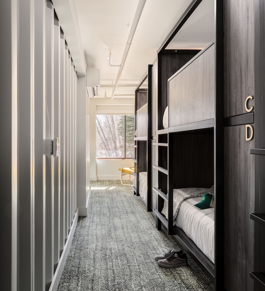 The Block Hotel & Commons - photo 13