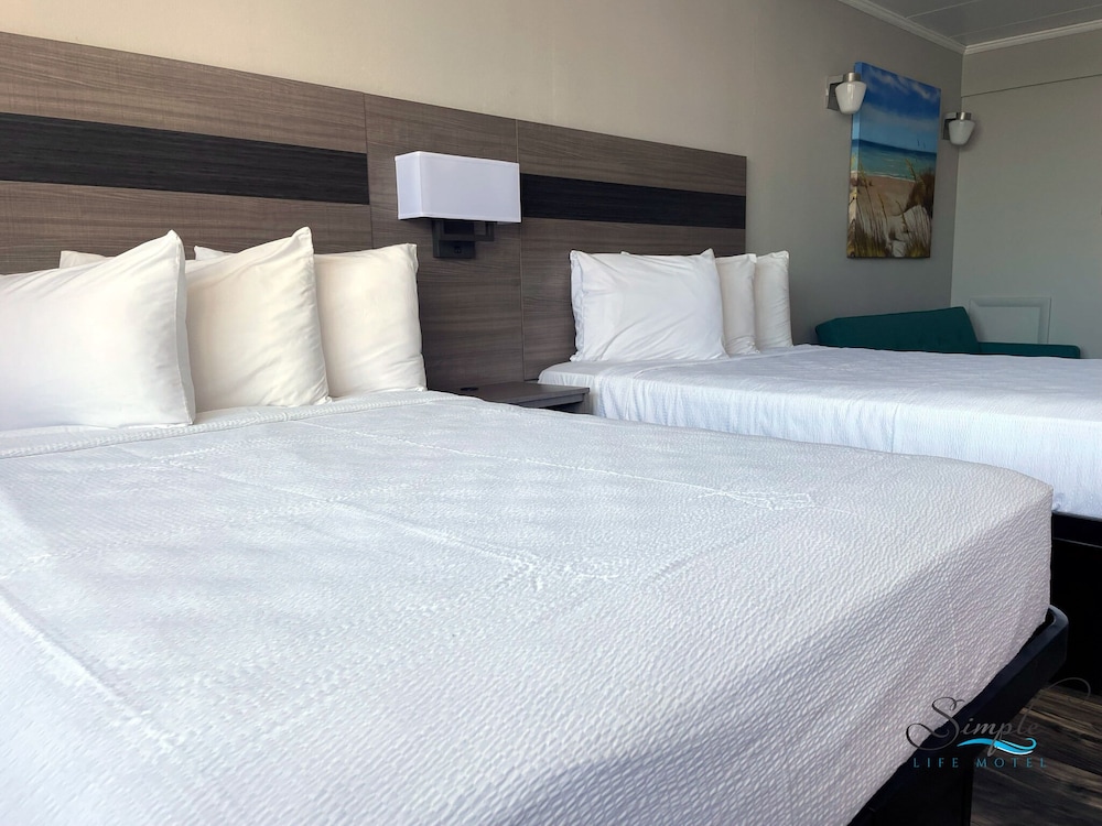 Simple Life Motel - photo 12
