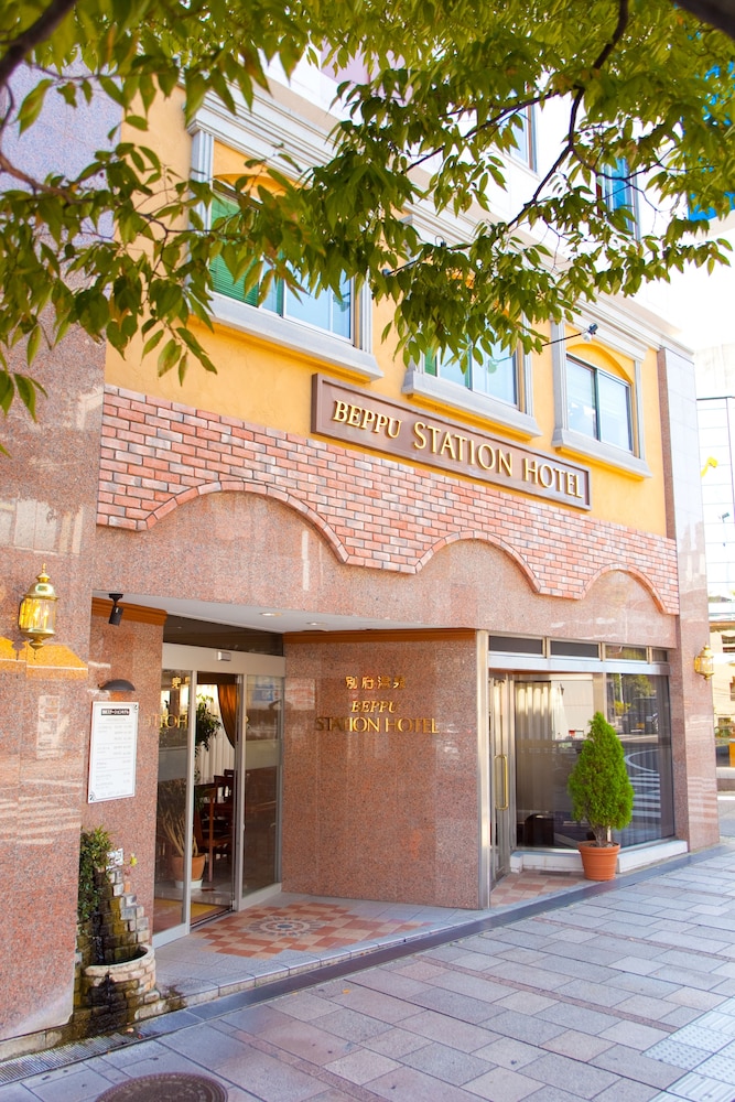 Beppu Station Hotel in Beppu, Japan