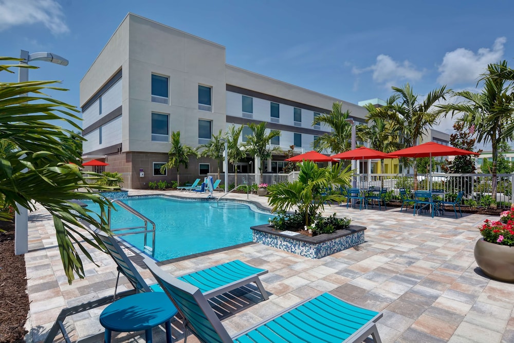 Home2 Suites Naples I 75 Pine Ridge Road FL - photo 22