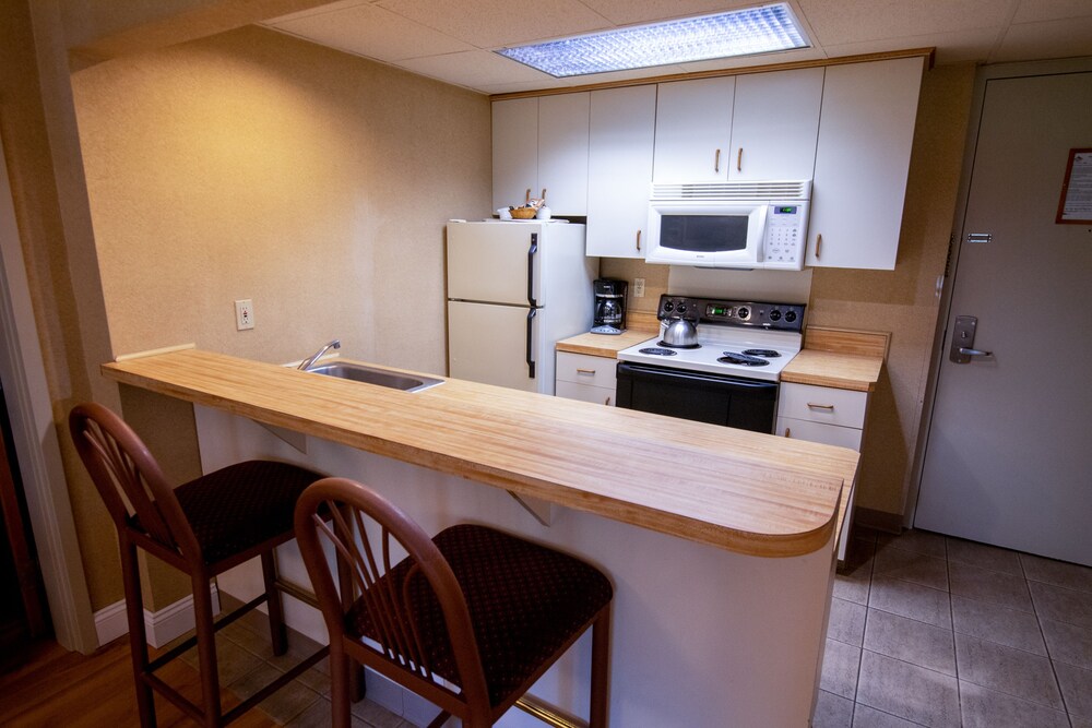 Mountain Laurel Resort - photo 15