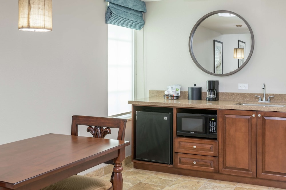 Hampton Inn New Smyrna Beach - photo 22