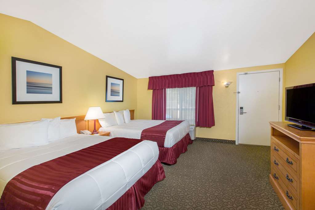 Days Inn by Wyndham Redwood City - photo 13