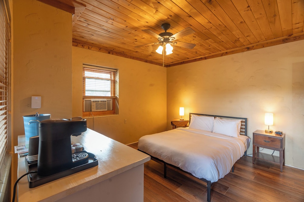Ridgeway Inn - photo 21