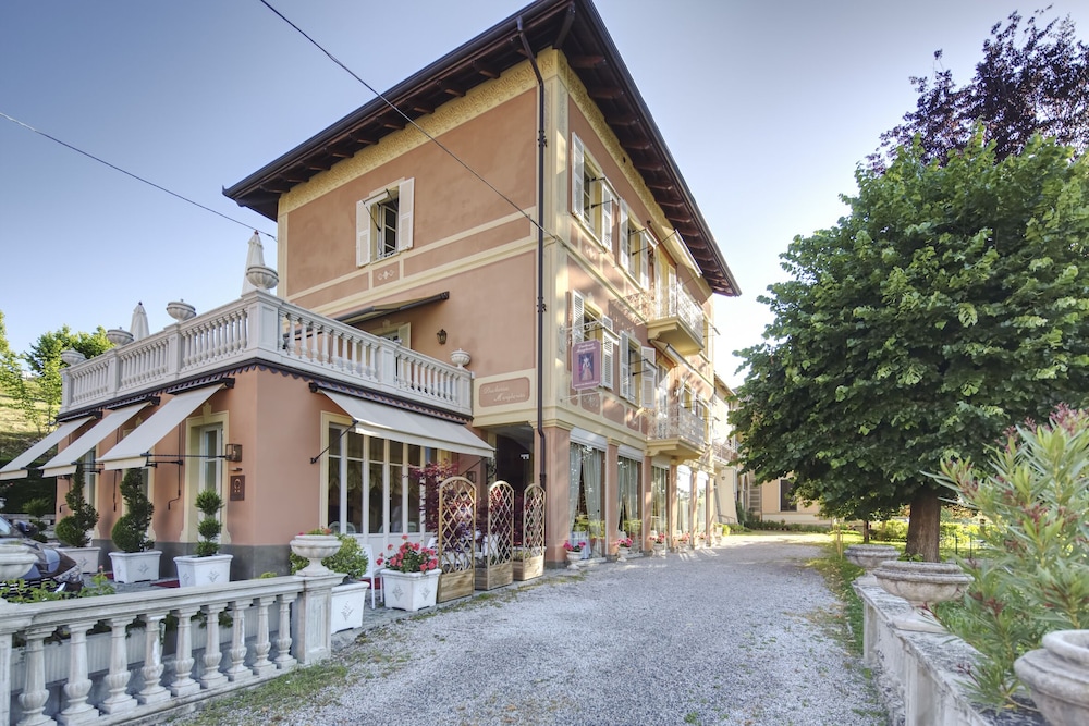 Principessa Di Savoia — Vicoforte