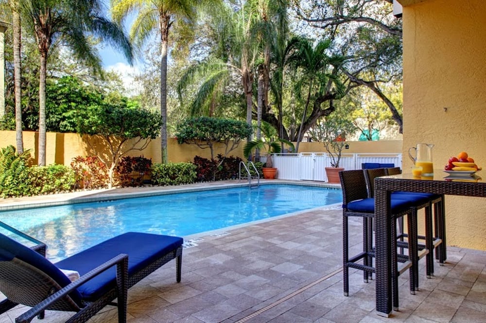 Hampton Inn Miami Coconut Grove Coral Gables - photo 24