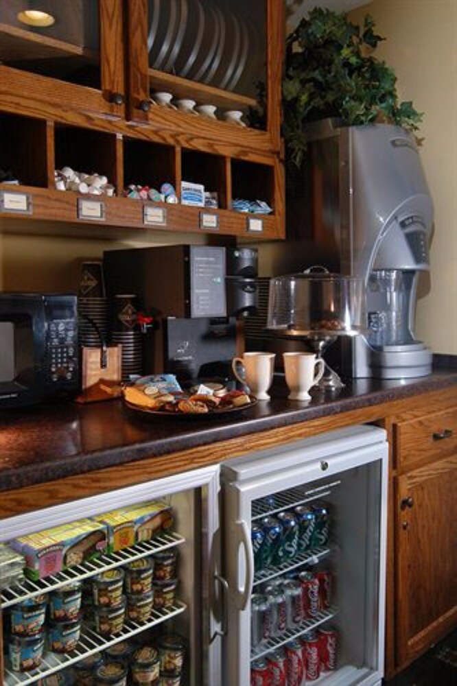 Bob Timberlake Inn at Chetola Resort - photo 33