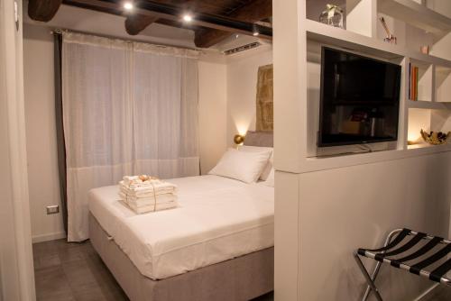 Casa Vacanze Maritè Apartment — 4-Star Luxury Hotel in Naples, Italy