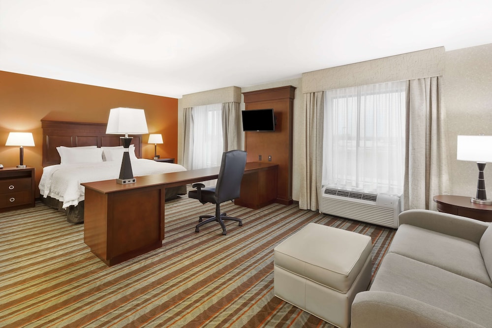 Hampton Inn Detroit Southgate - photo 13