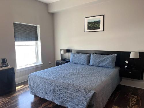 Boutique Hotel Room 6 — hotel in Northport