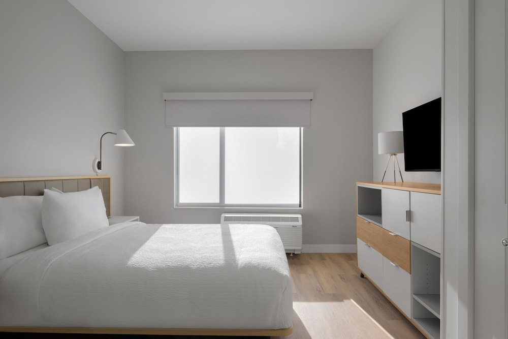 TownePlace Suites by Marriott Coeur d'Alene - photo 25