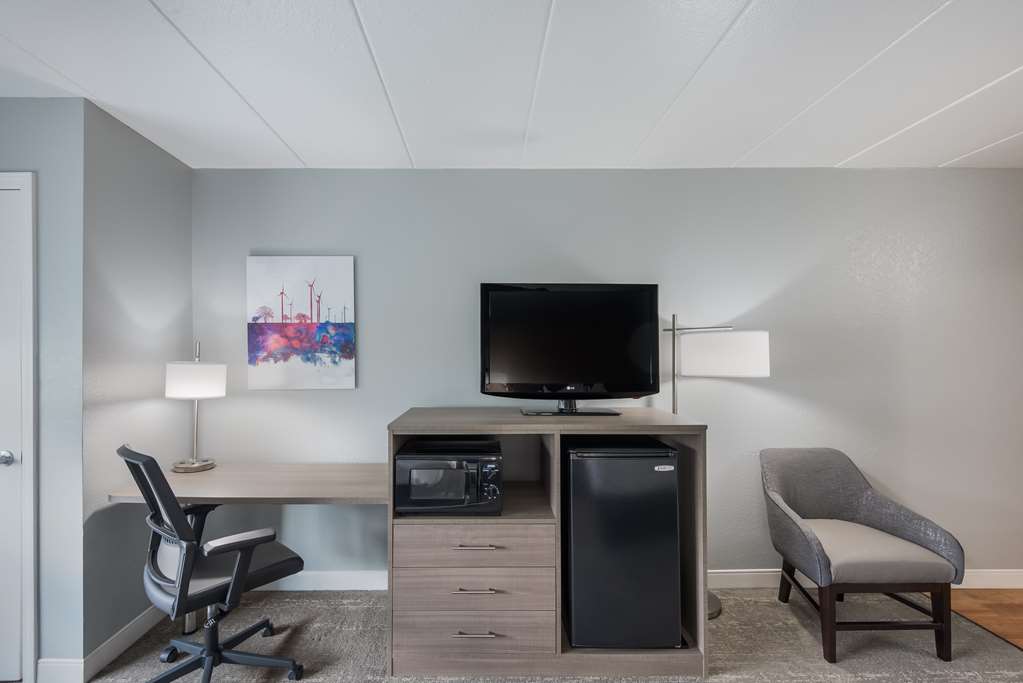 Best Western Fort Wayne I 69 North - photo 33