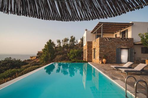 Kea Boho Luxury with Pool & Stunning Views in Kea, Greece