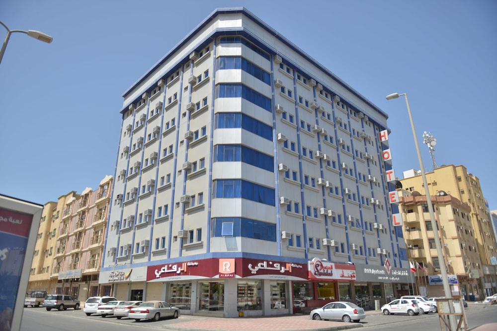 Almawasim Alarbaa Establishment For Serviced Apartments — 4-Star Luxury Hotel in Al Jubayl, Saudi Arabia
