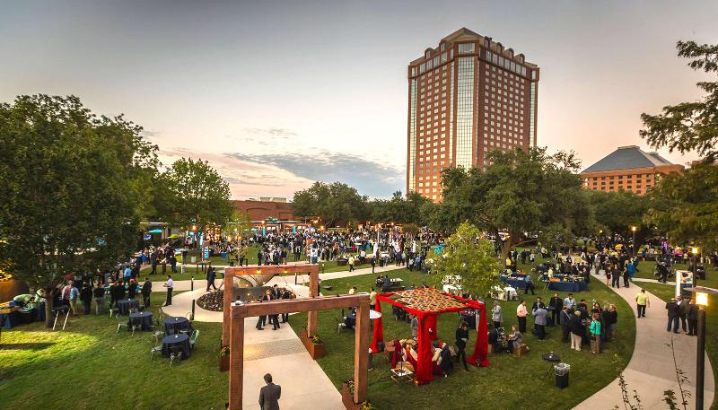 Hilton Anatole - photo 12