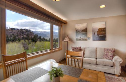 Tamarron Lodge Studio 229 — 4-Star Luxury Hotel in Durango, United States