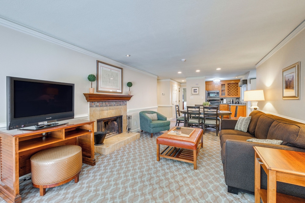 Resort Condo w Marina Access in Williamsburg in Williamsburg, United States